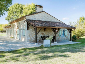 Spacious Holiday Home in Saint Nexans with Terrace